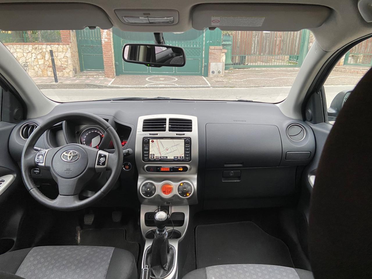 Toyota Urban Cruiser 1.4 D-4D AWD