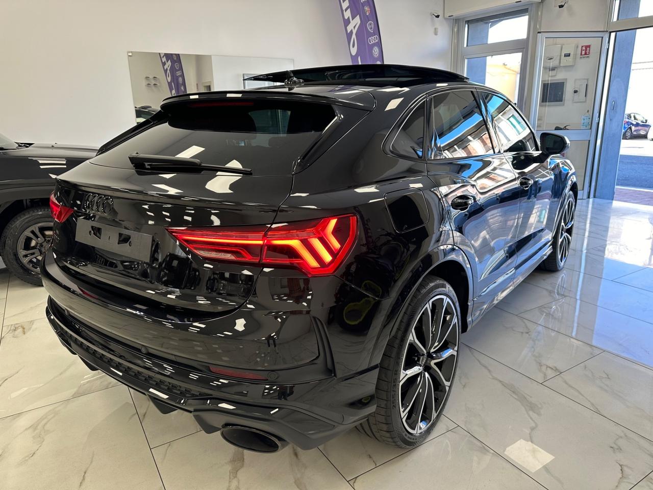 Audi Q3 RS Q3 SPB quattro S tronic