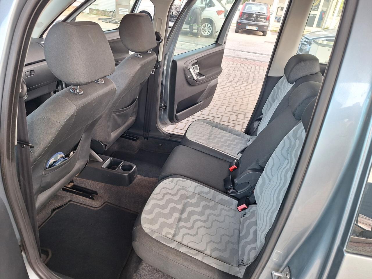 Skoda Roomster 1.2 12V 70CV Style