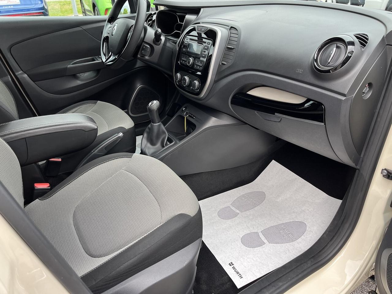 RENAULT CAPTUR 1000.CC 90 CV BENZINA