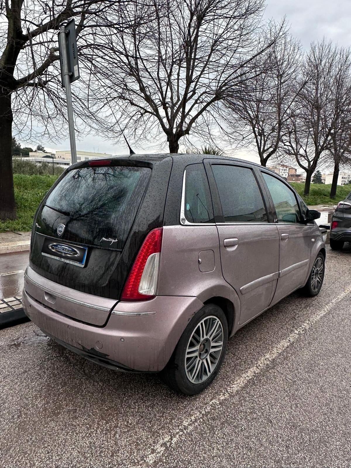 Lancia MUSA 1.3 Multijet 16V 90 CV Oro - CAMBIO AUTOMATICO