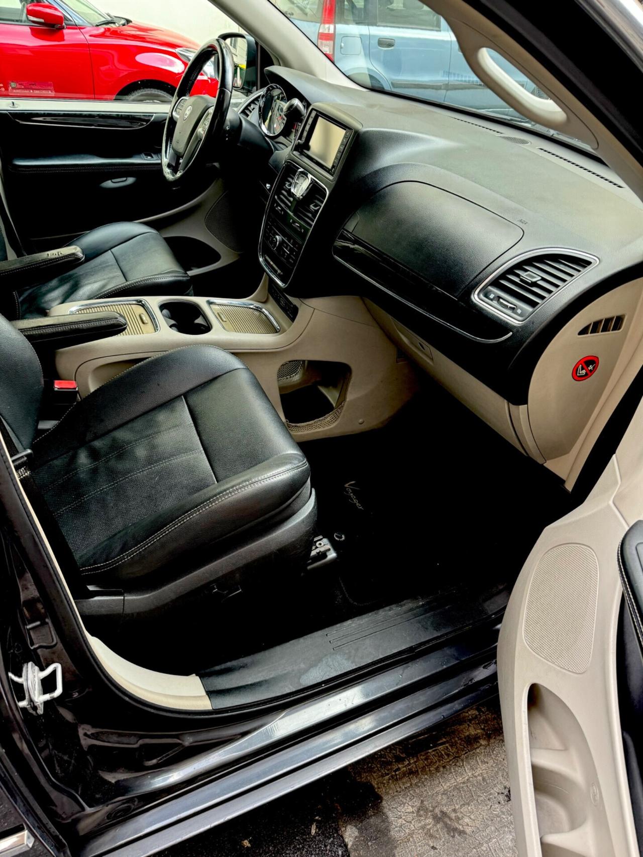 Lancia Voyager 2.8 Turbodiesel Gold 163 CV