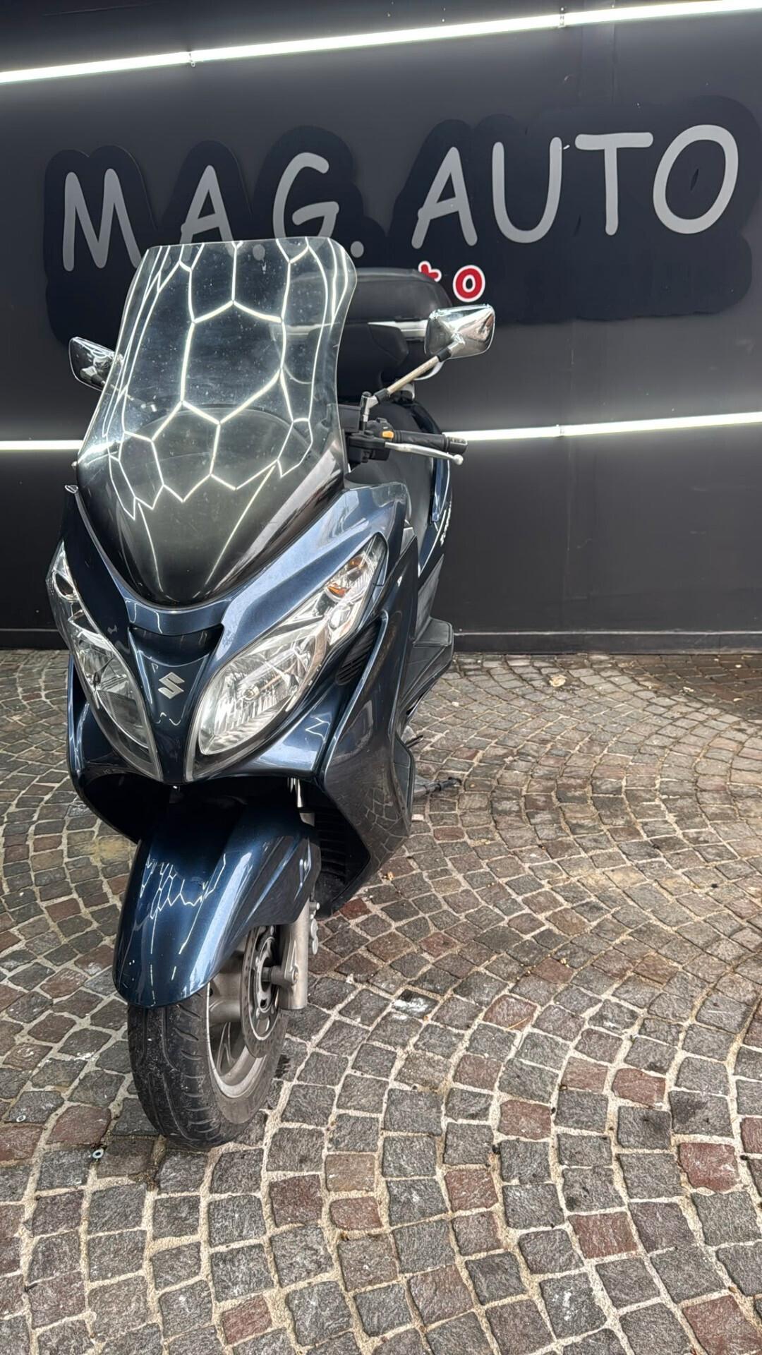 Suzuki AN Burgman 400