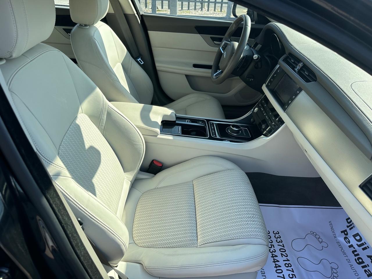 Jaguar XF 2.0 D 240 CV AWD aut. Portfolio