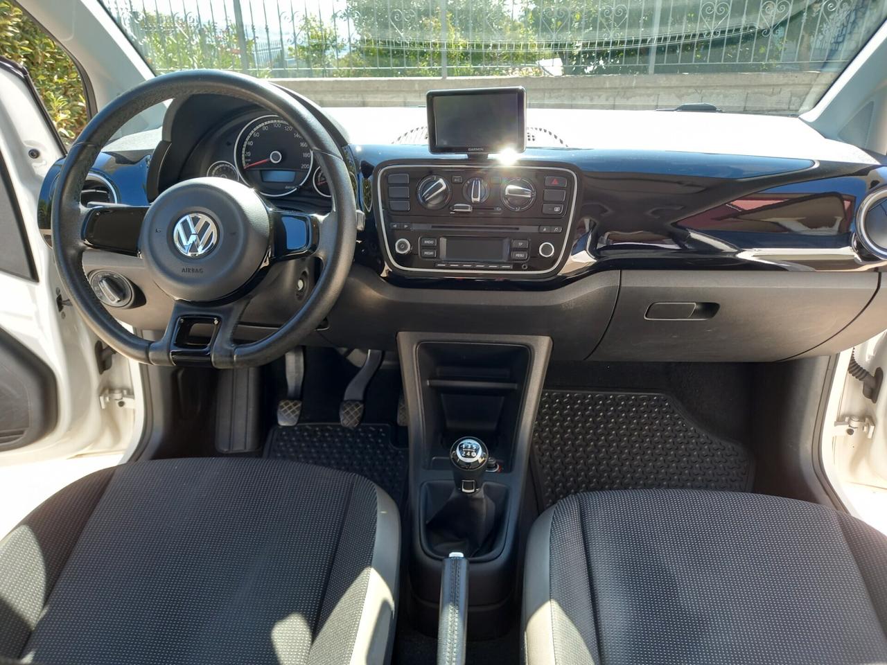 Volkswagen up! 1.0 75 CV 5p. high