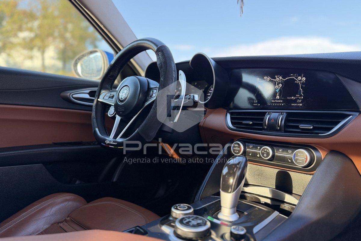 ALFA ROMEO Giulia 2.2 Turbodiesel 210 CV AT8 AWD Q4 Veloce