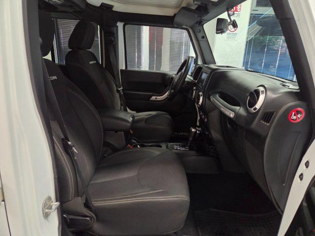 JEEP Wrangler Unlimited 2.8 CRD DPF Rubicon