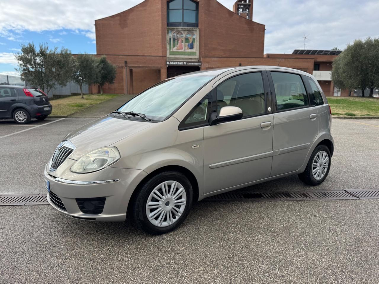 Lancia MUSA 1.4 Platino Ecochic GPL