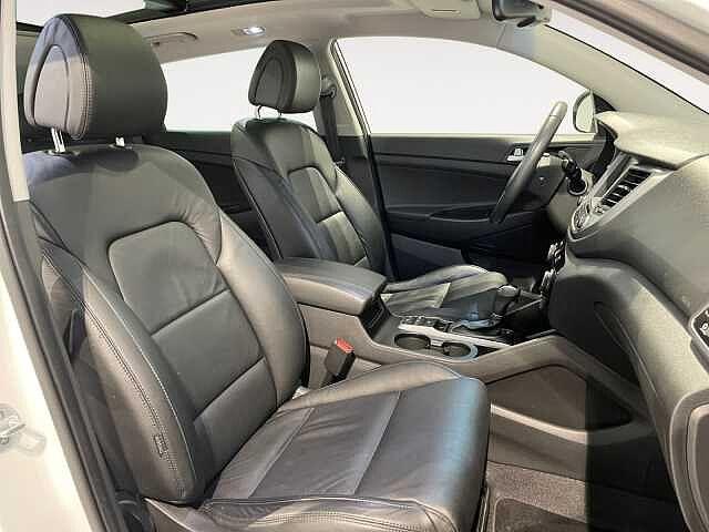 Hyundai TUCSON 2.0D 136CV 4WD Autom. XPossible - NEOPATENTATI