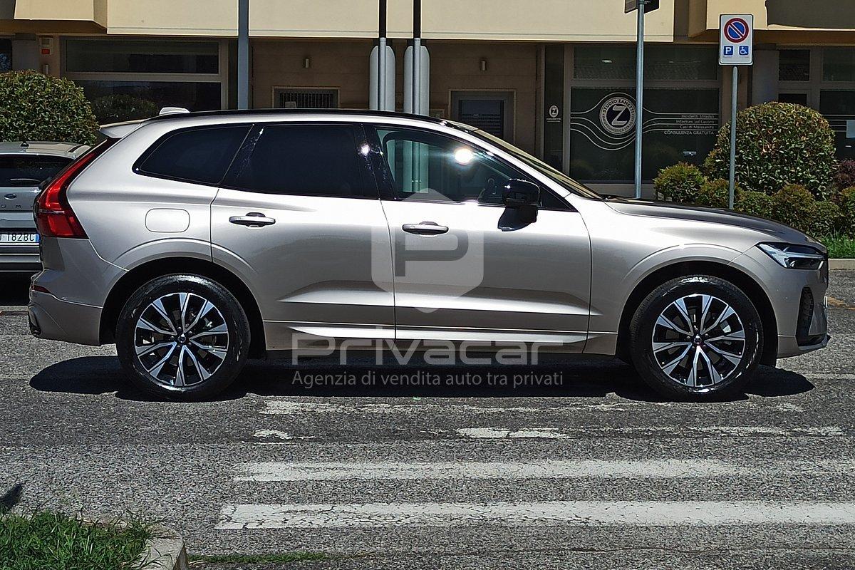 VOLVO XC60 B4 (d) AWD automatico Plus Dark N1