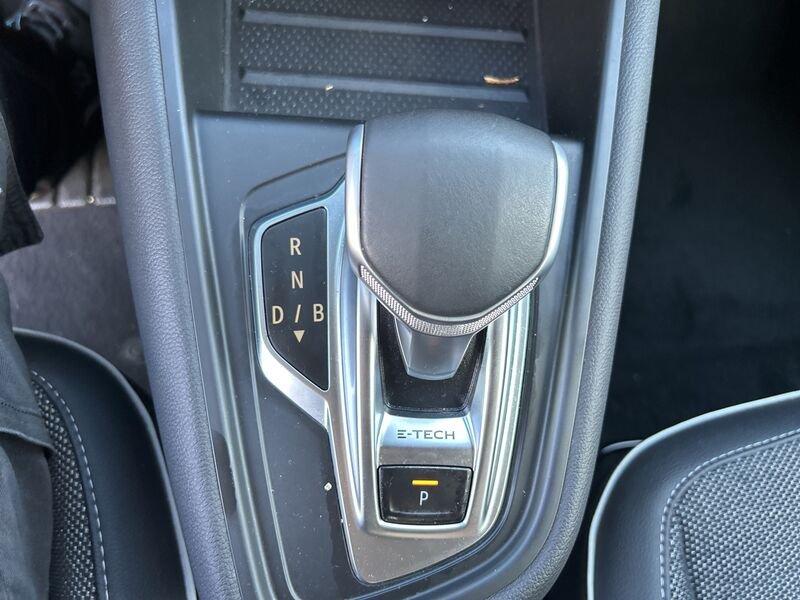 Renault Captur II 2019 1.6 E-Tech phev Intens 160cv auto my21