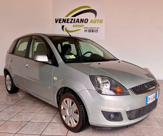 Ford Fiesta 1.4 16V 5p. Ghia