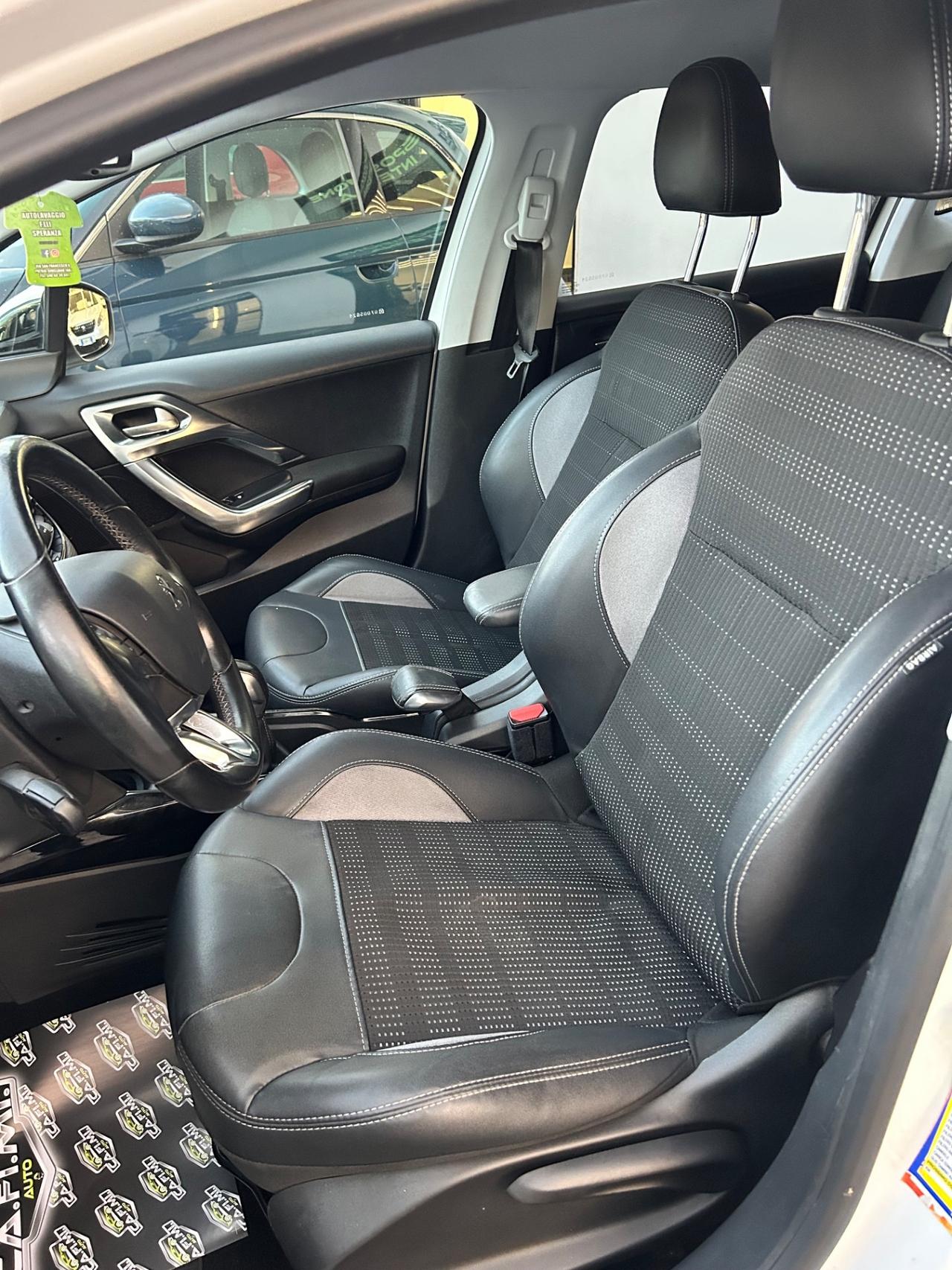 Peugeot 2008 PureTech 82 ETG5 S&S Allure