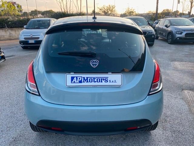 Lancia Ypsilon 1.0 FireFly 5 porte S&S Hybrid Silver Plus 2024 Iva Deducbile