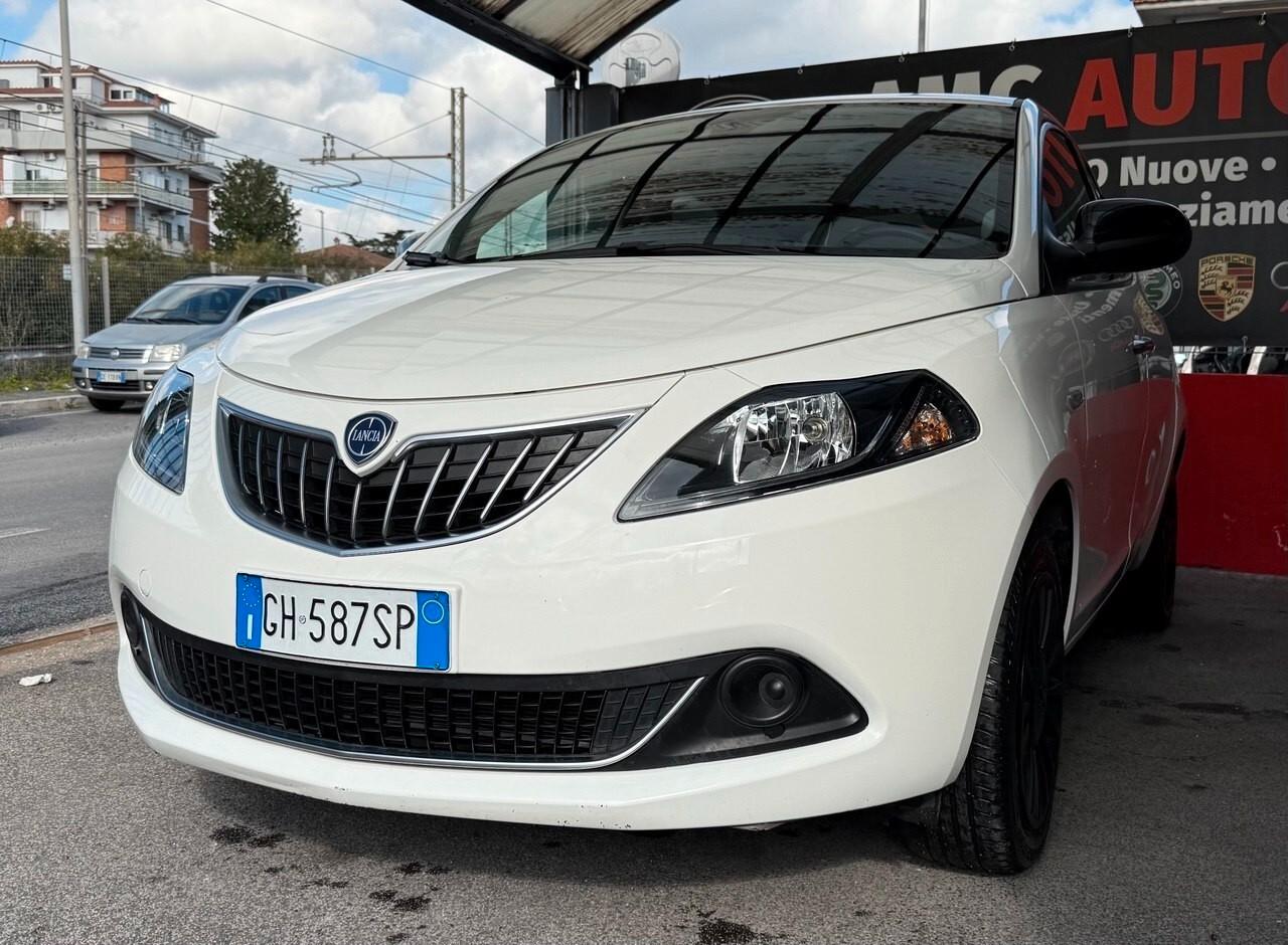 Lancia Ypsilon 1.0 FireFly 5 porte S&S Hybrid Ecochic Silver - AZIENDALE NEOPATENTATI