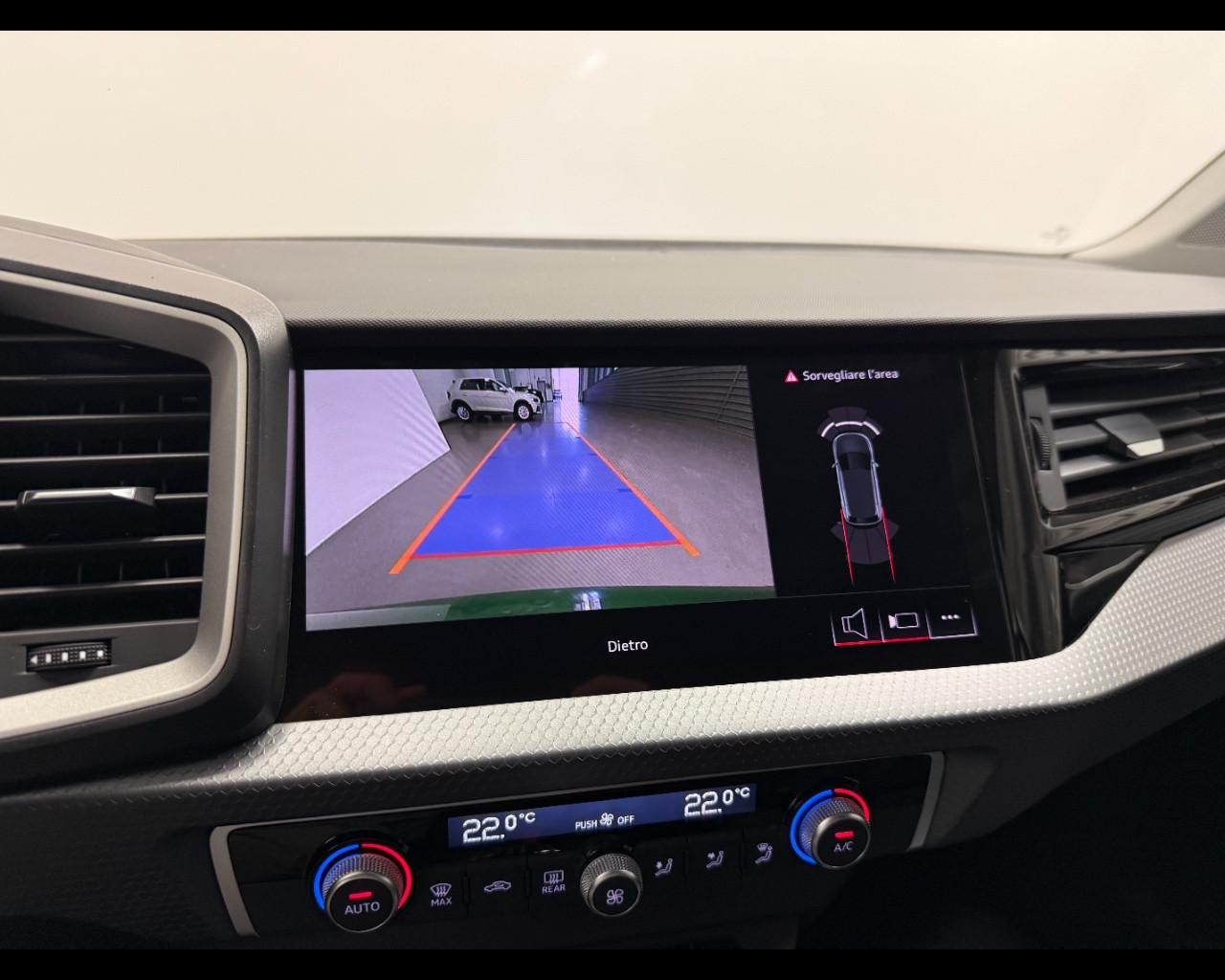 AUDI A1 ALLSTREET 30 TFSI IDENTITY CONTRAST