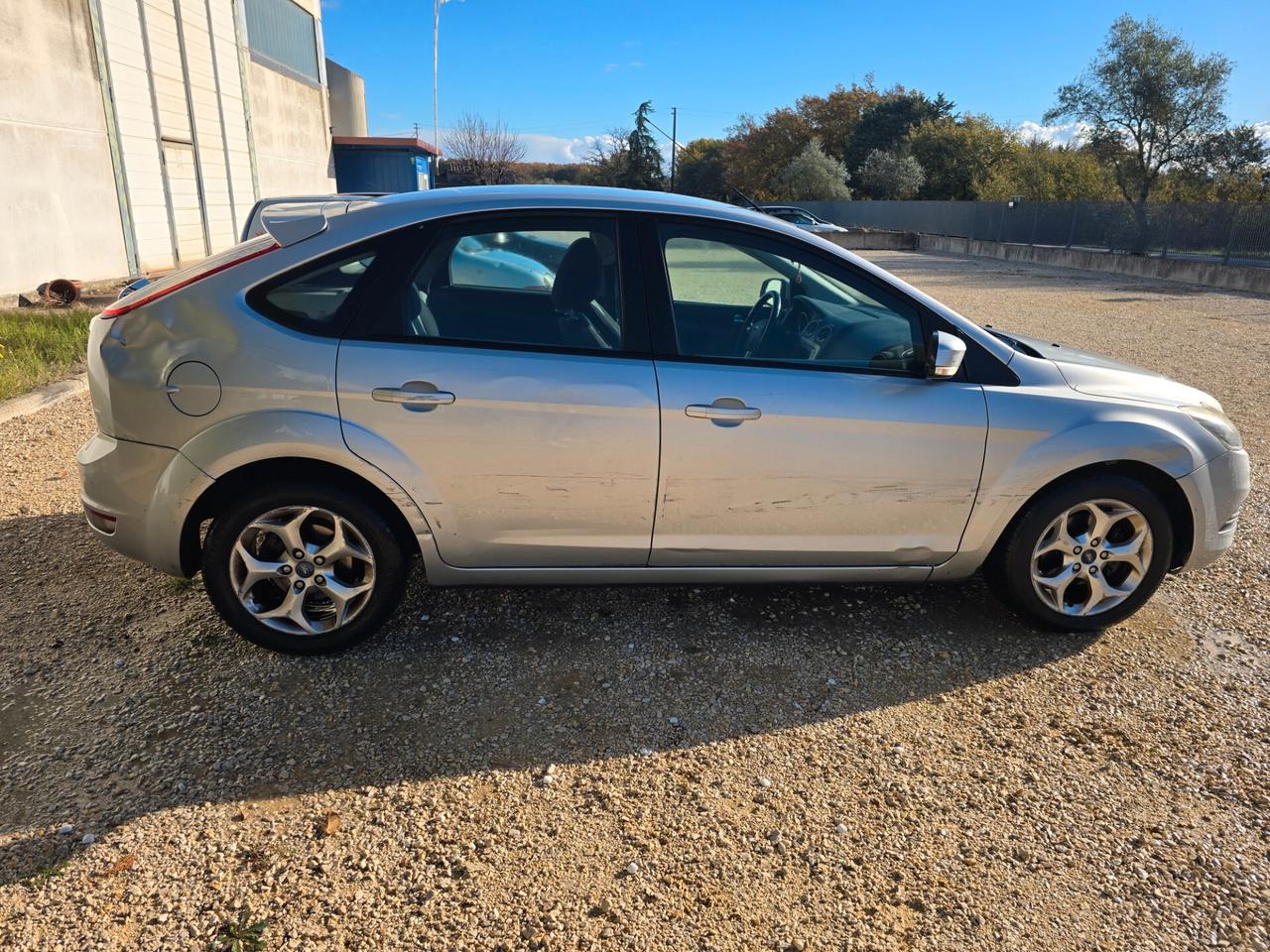 Ford Focus 1.6 TDCi (110CV) 5p. Tit. DPF