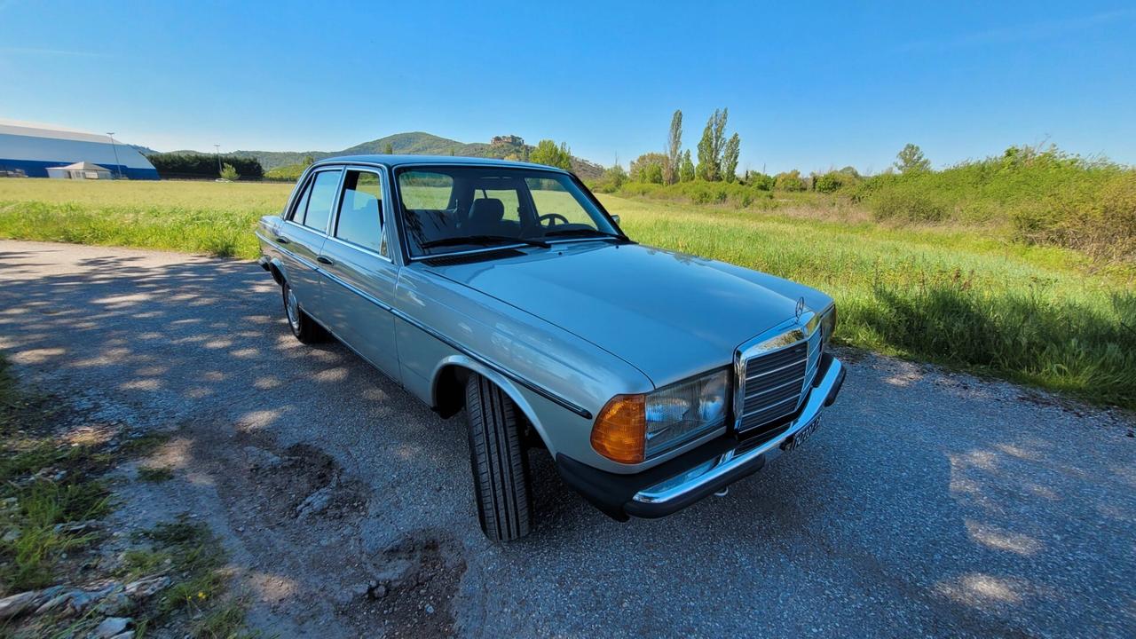 Mercedes-benz 200