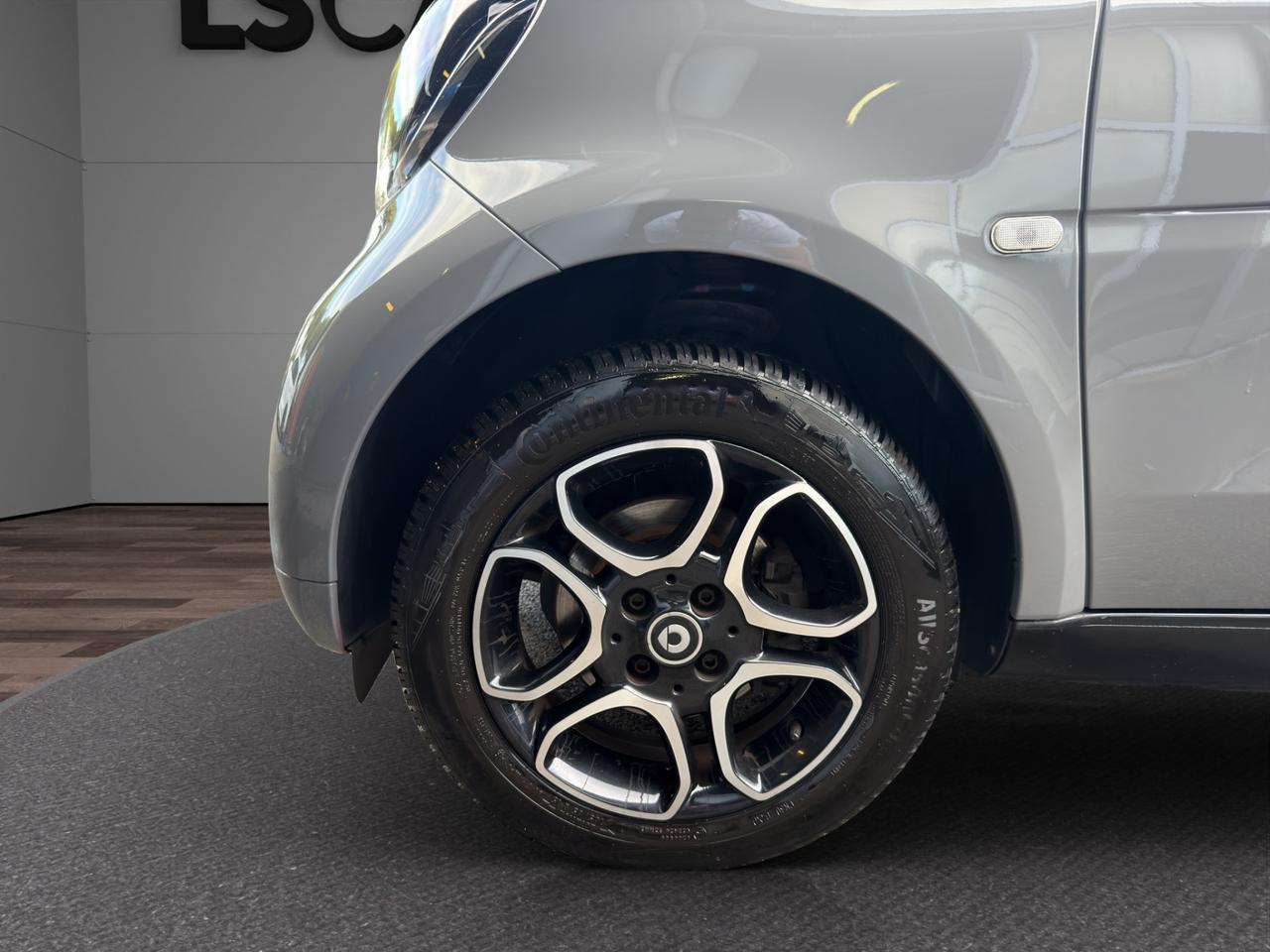 Smart fortwo coupe 1.0 Passion 71cv - Unipro - Promo FInanziamento - Cerchi in lega - Schermo - Sedili riscaldabili