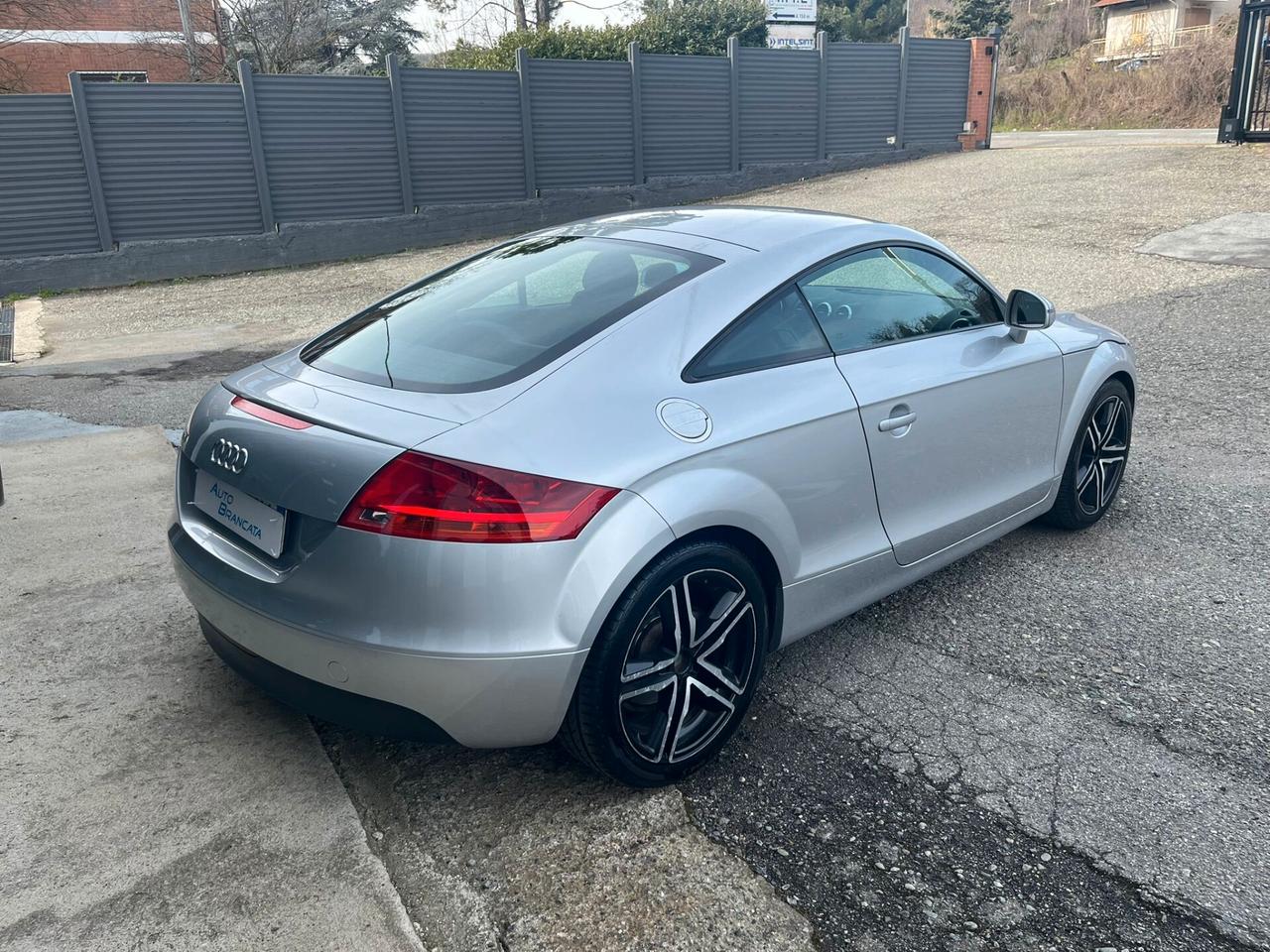 Audi TT Coupe 2.0 tfsi s-tronic