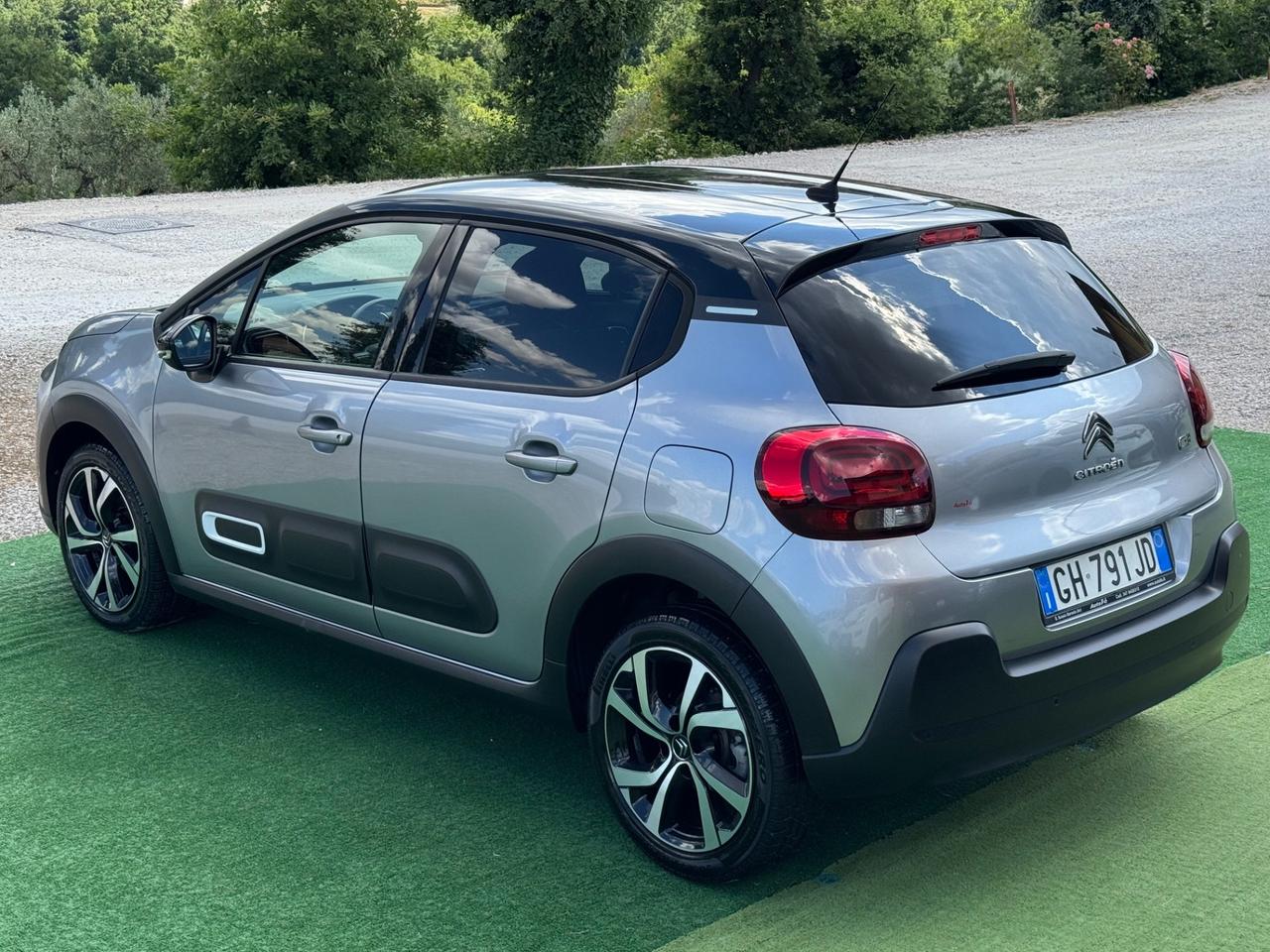 Citroen C3 BlueHDi 100 S&S Shine Pack