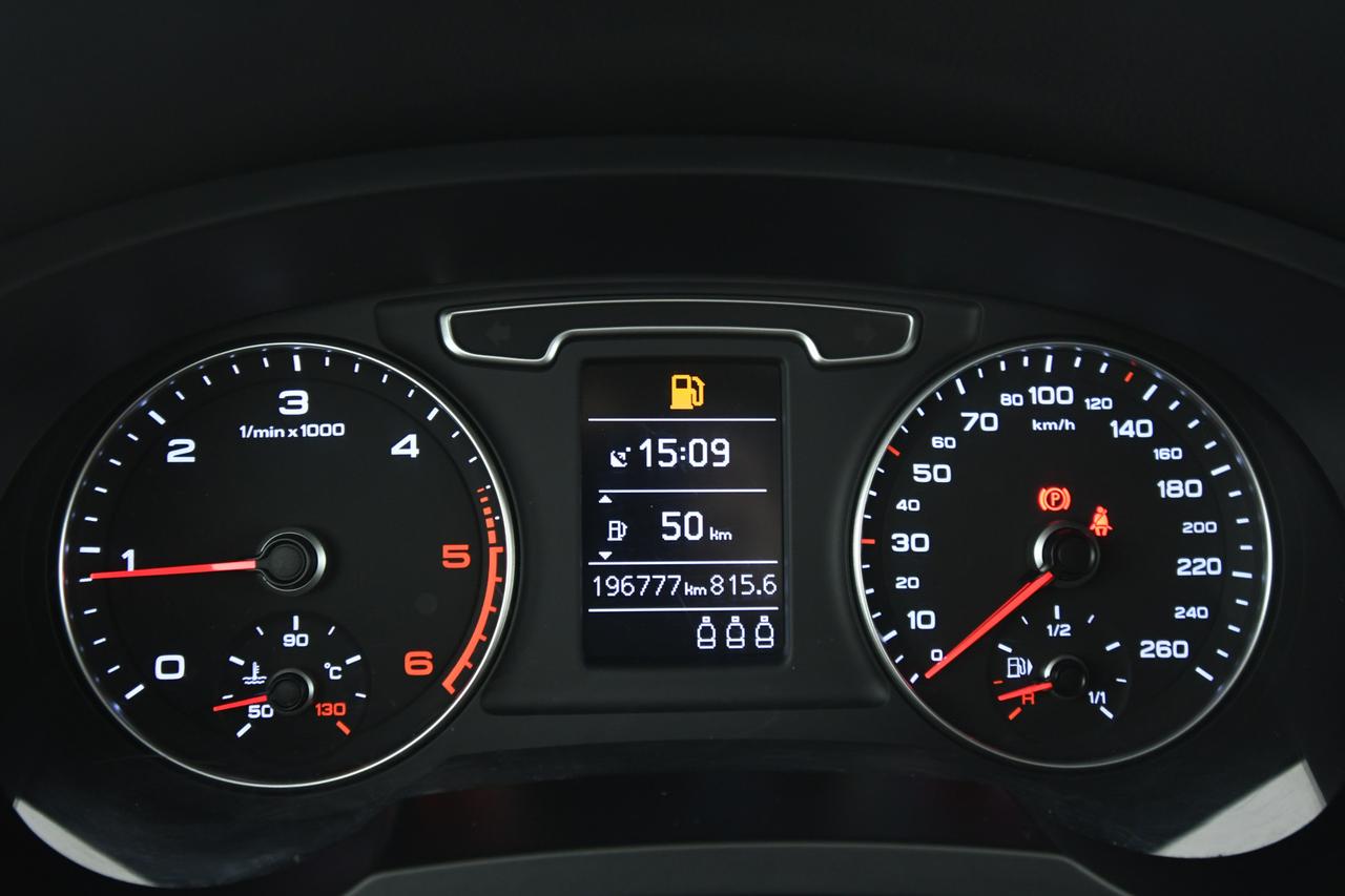 AUDI Q3 2.0 tdi Business Plus quattro 140cv PER COMMERCIANTI BLUETOOTH+PELLE