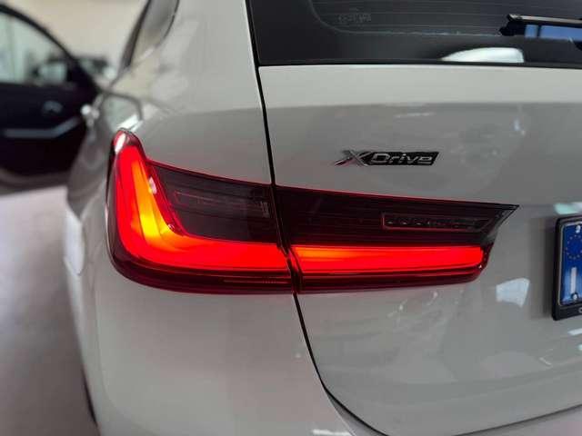 BMW 320 Serie 3 G21 2022 Touring 320d Touring mhev 48V xdrive MSport auto