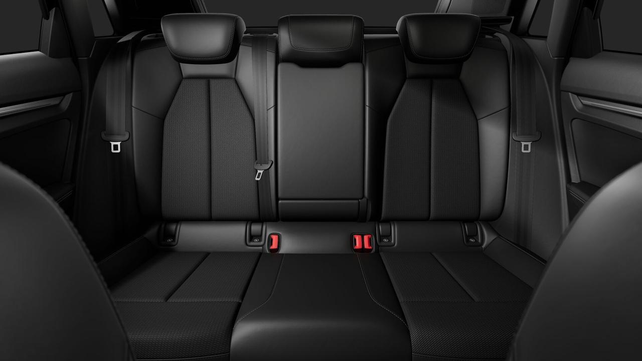 AUDI Audi A3 allstreet Identity Contrast TDI 110 kW S tronic