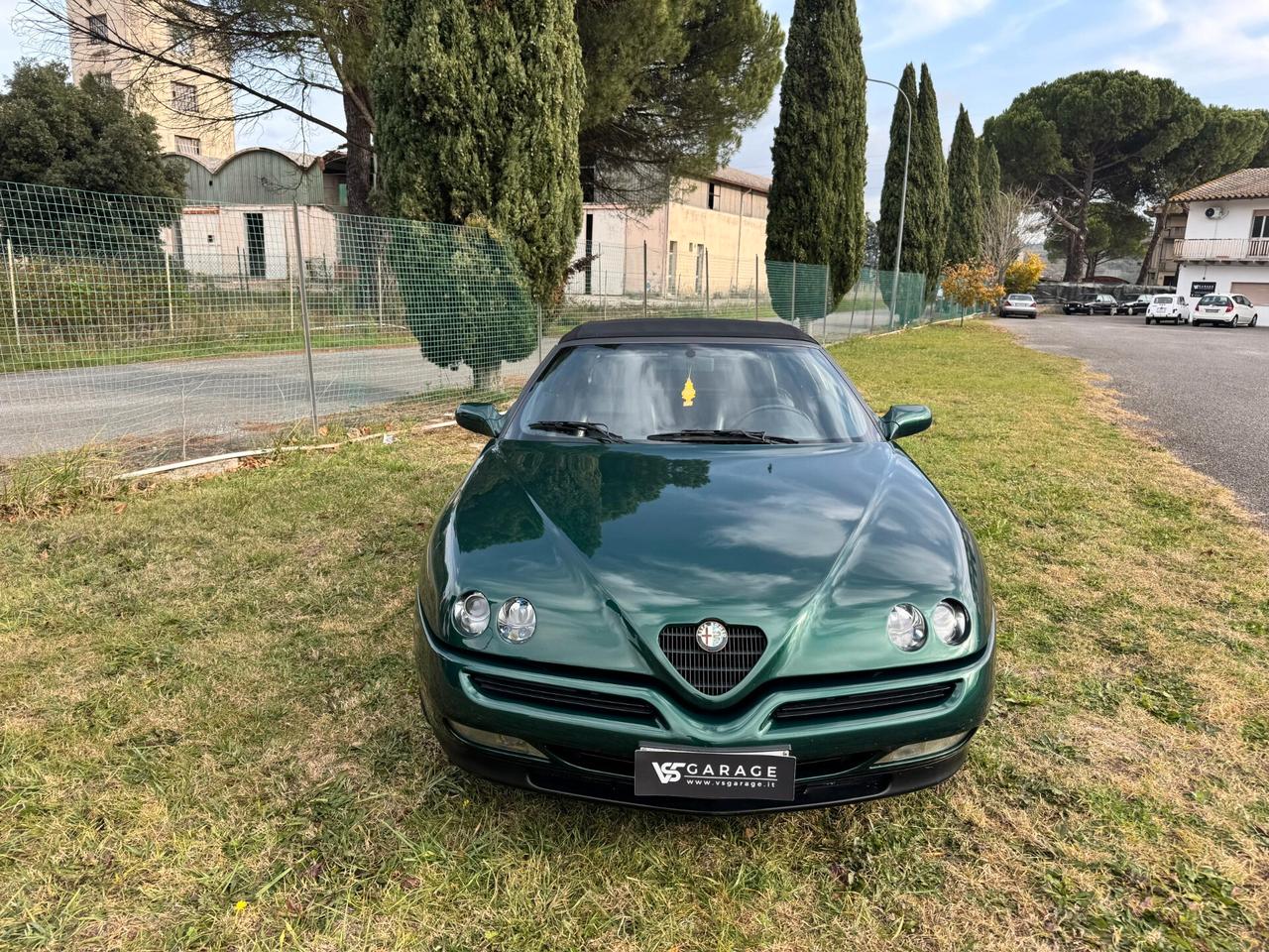 Alfa Romeo Spider 2.0 16v L (916) – 1996