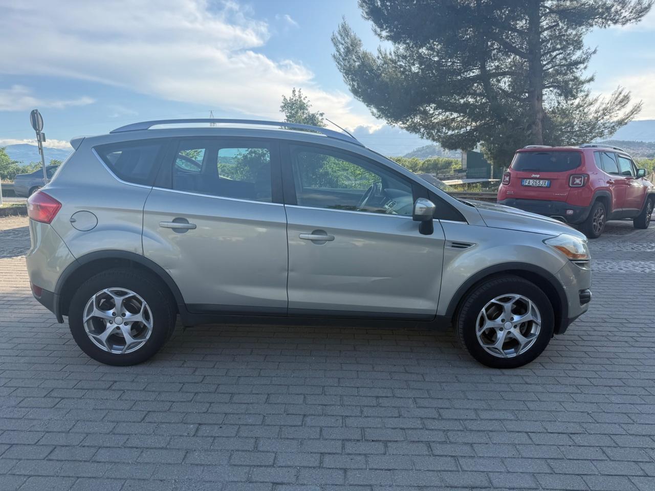 Ford Kuga 2.0 TDCi 136 CV 4WD Titanium DPF