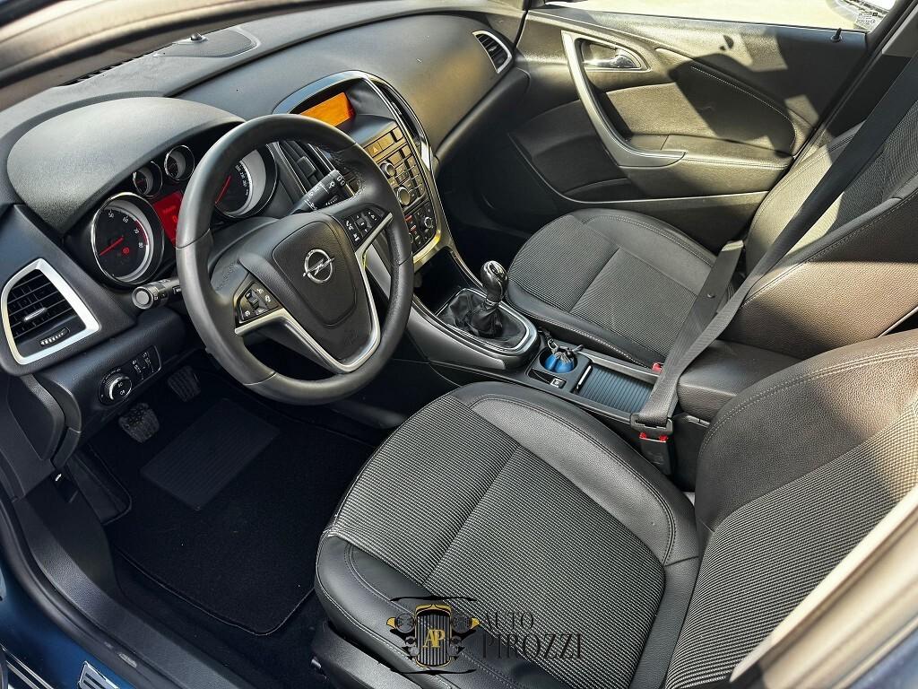 OPEL ASTRA 1.4 Turbo Benz/GPL 2014 170000KM