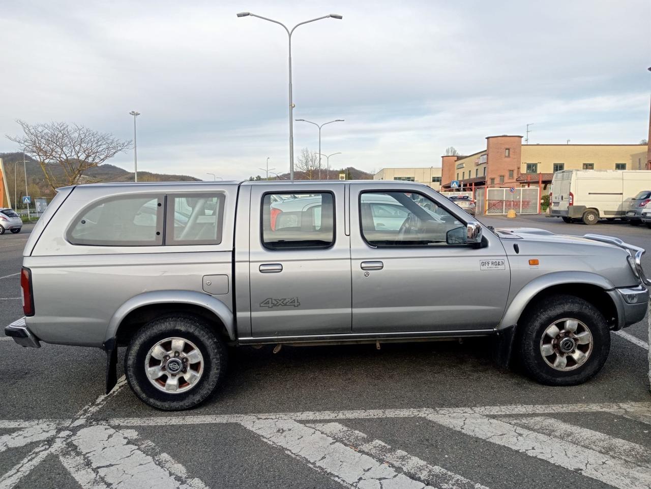 Nissan Pick Up Pick-up 2.5 TD 4 porte Double Cab Navara