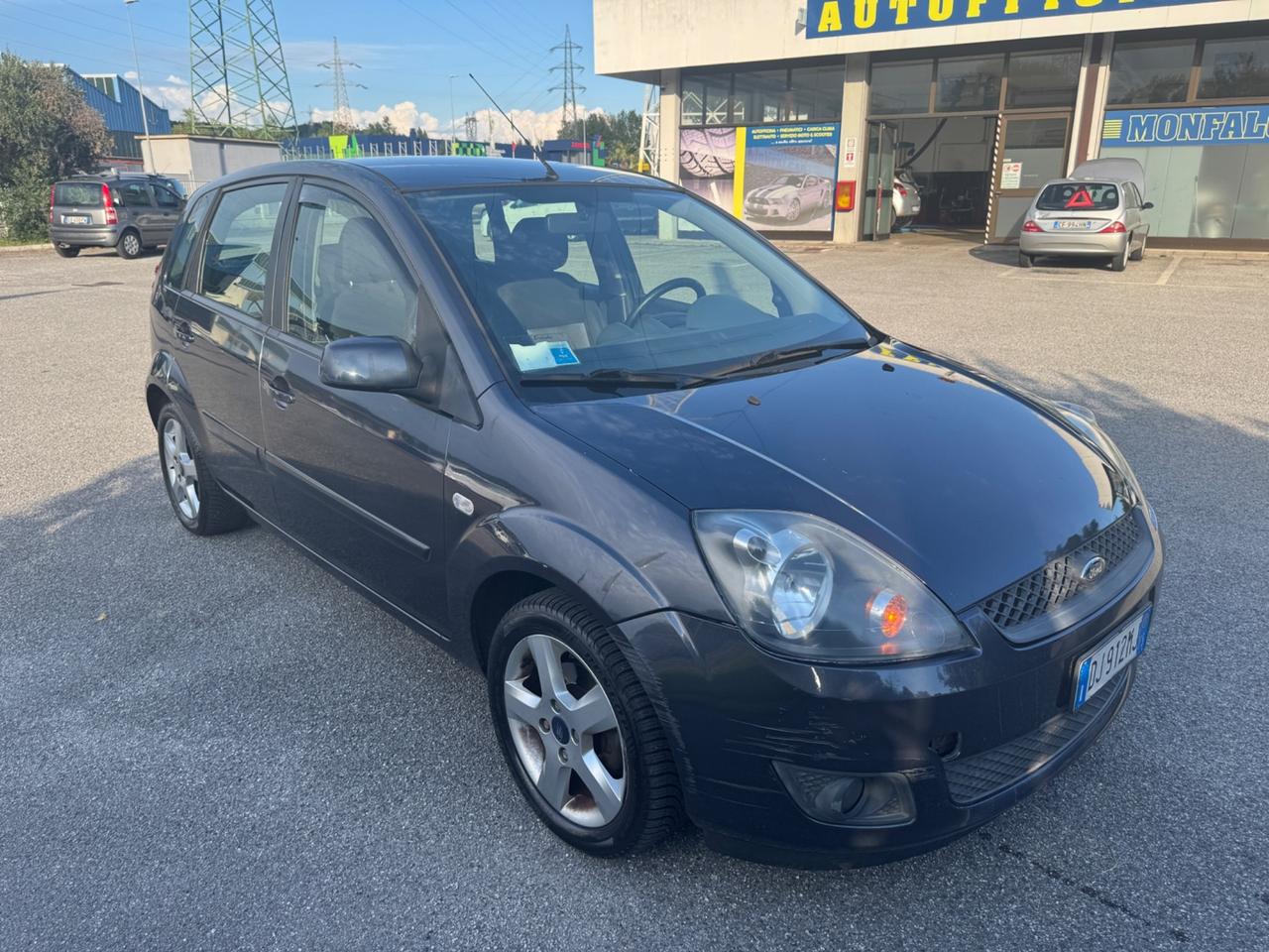Ford Fiesta 1.2 16V 5p. Ghia 2007