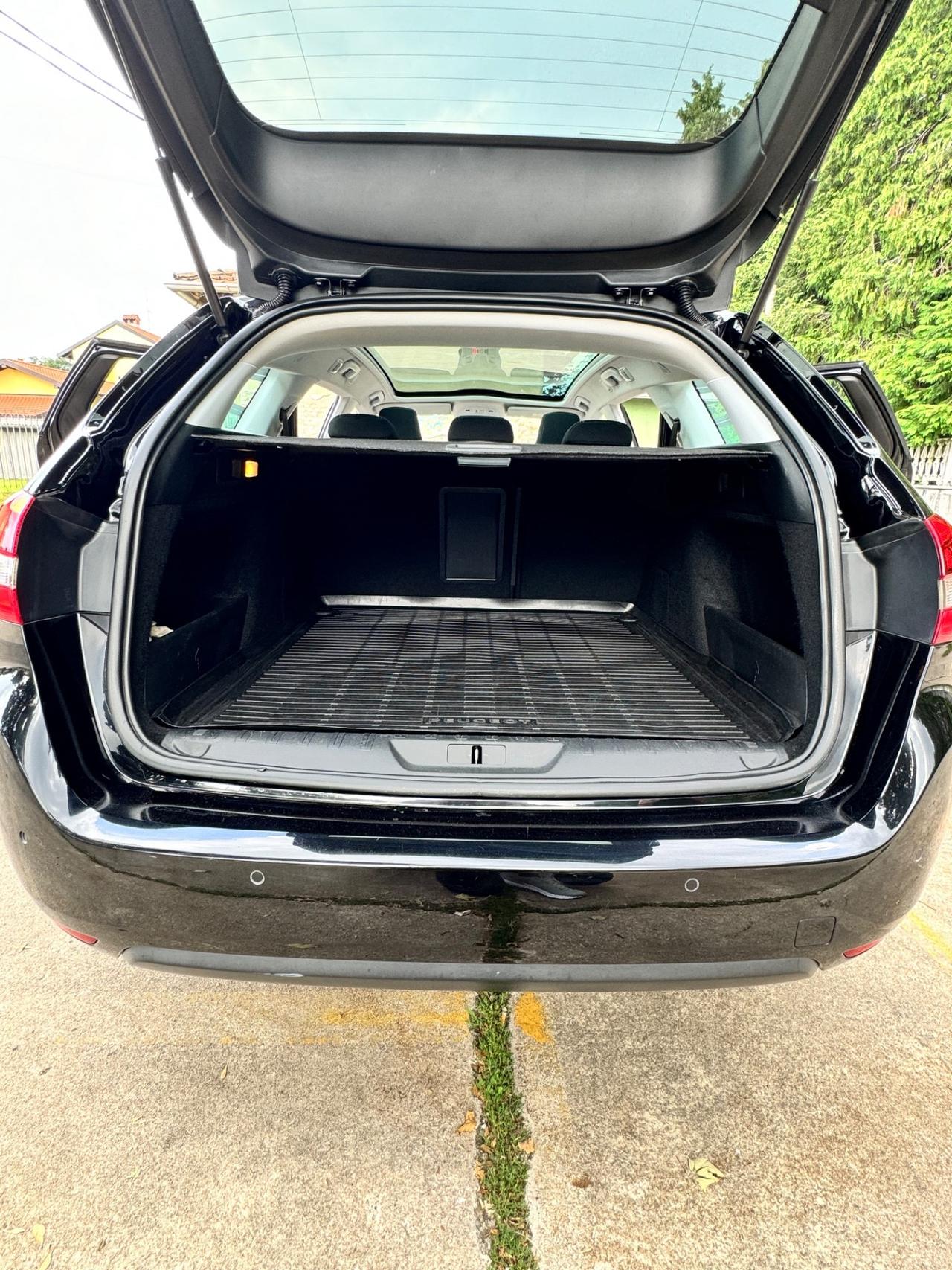 Peugeot 308 PureTech Turbo 130 S&S SW Active