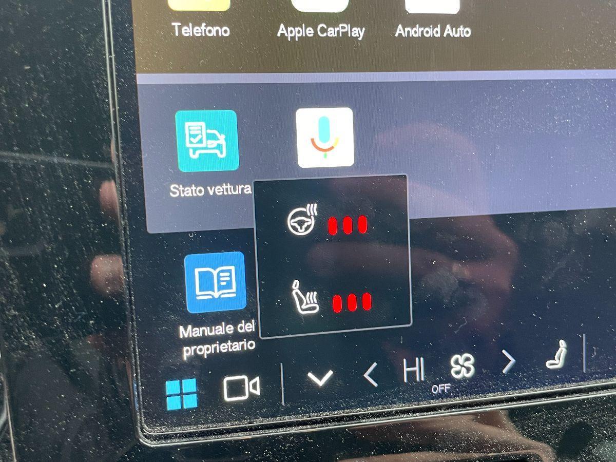 VOLVO - XC40 - B3 automatico Core