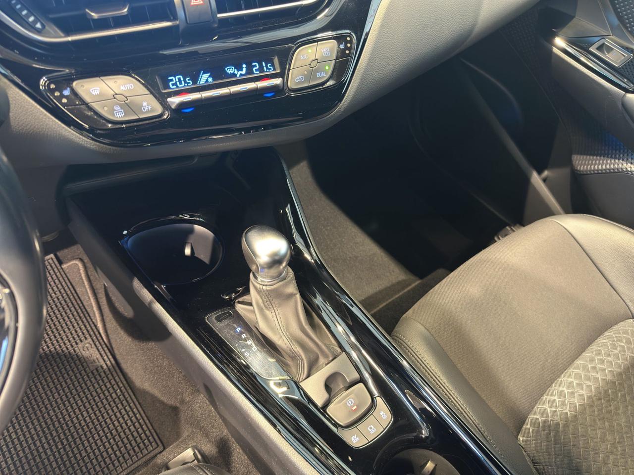 Toyota C-HR 2.0h Trend e-cvt