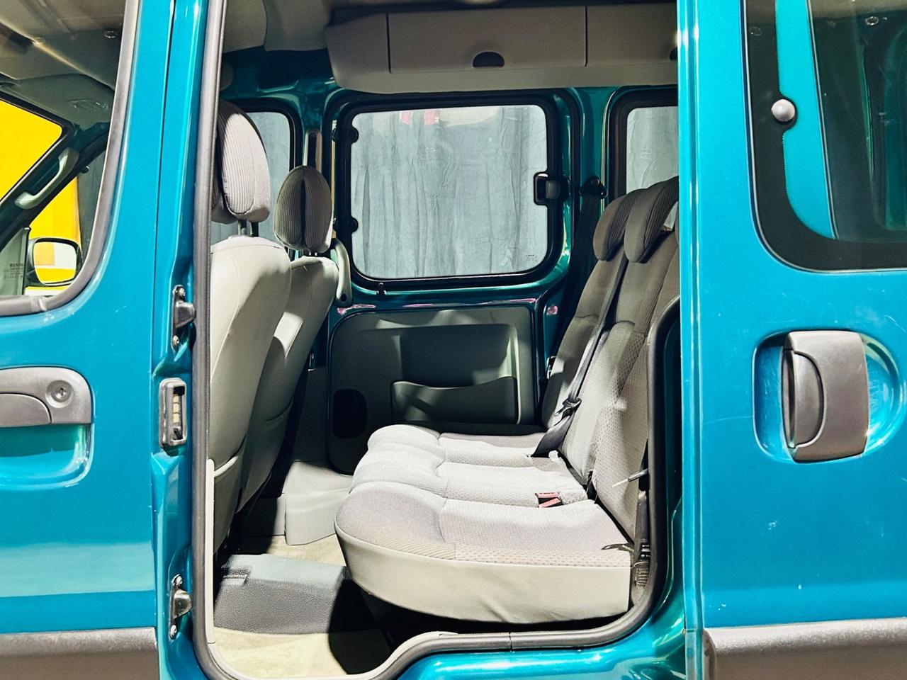 RENAULT KANGOO 1.2 16V IN PERFETTE CONDIZIONI .