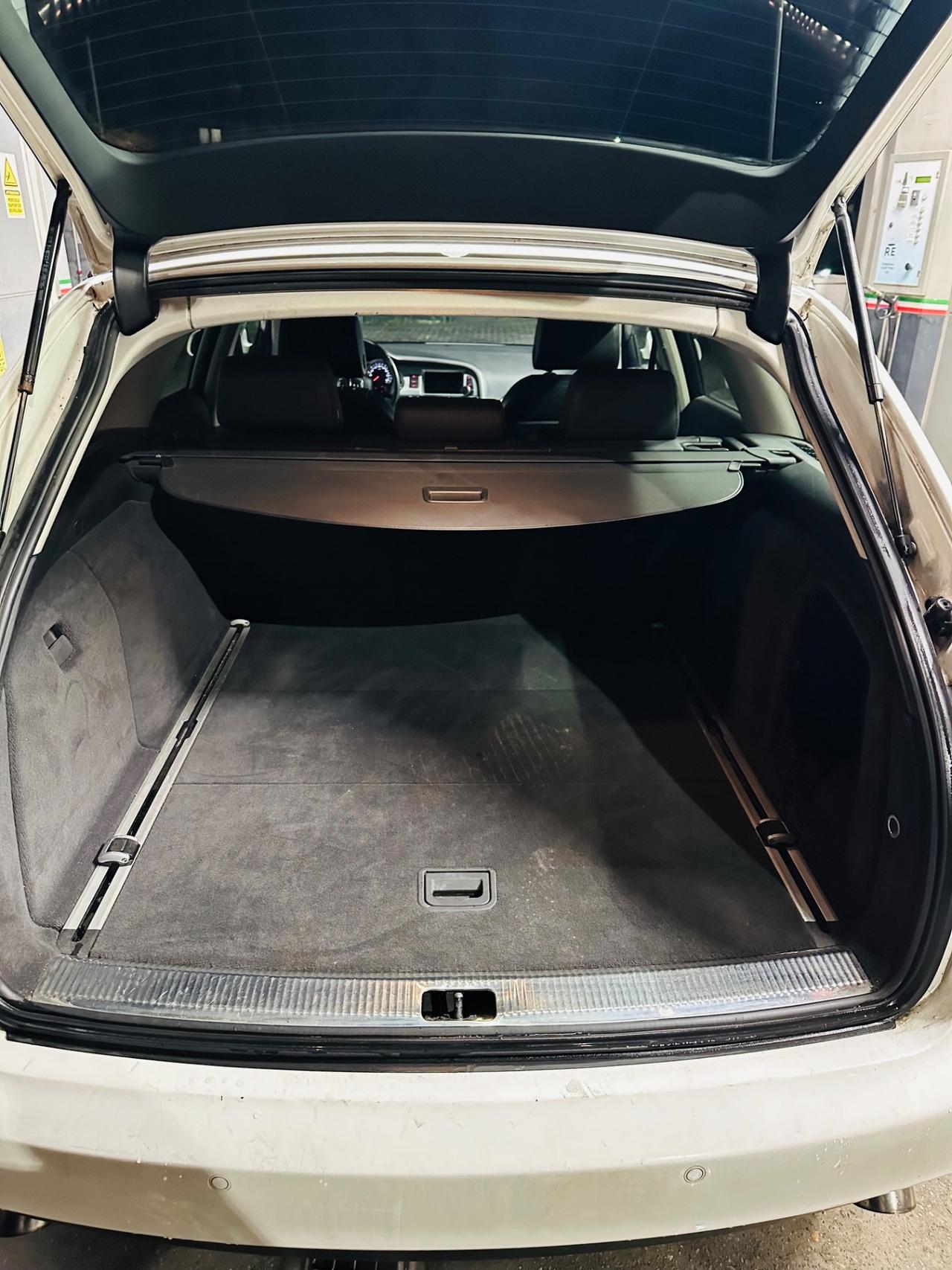 Audi A6 Avant 2.7 V6 TDI F.AP. multitronic Ambiente