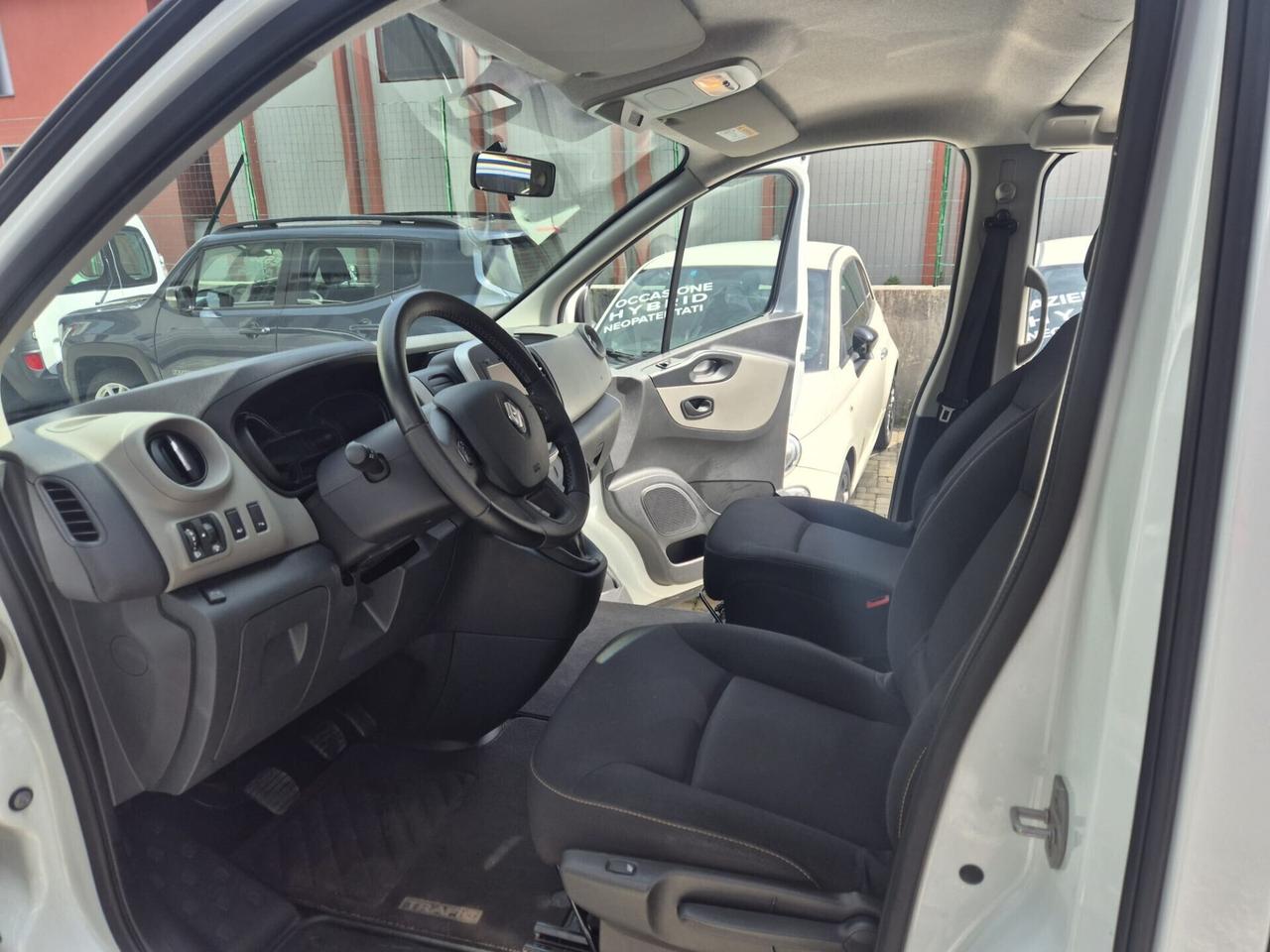 Renault Trafic EXPRESSION DCI 120CV - 9 POSTI - GA