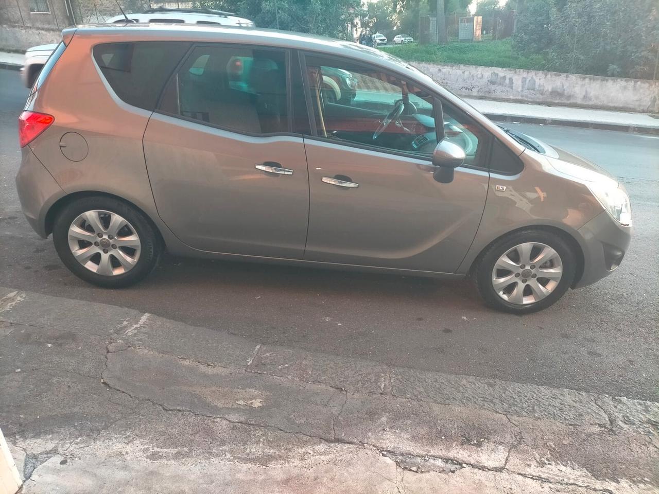 Opel Meriva 1.7 CDTI 110CV Cosmo