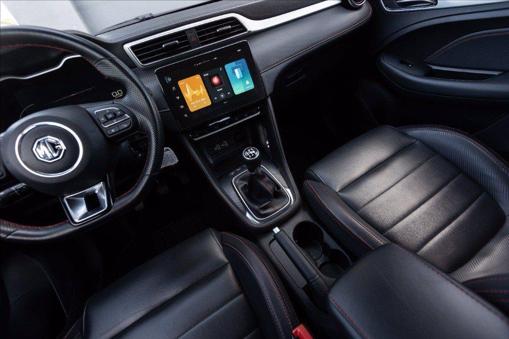 MG ZS 1.5 Luxury del 2024