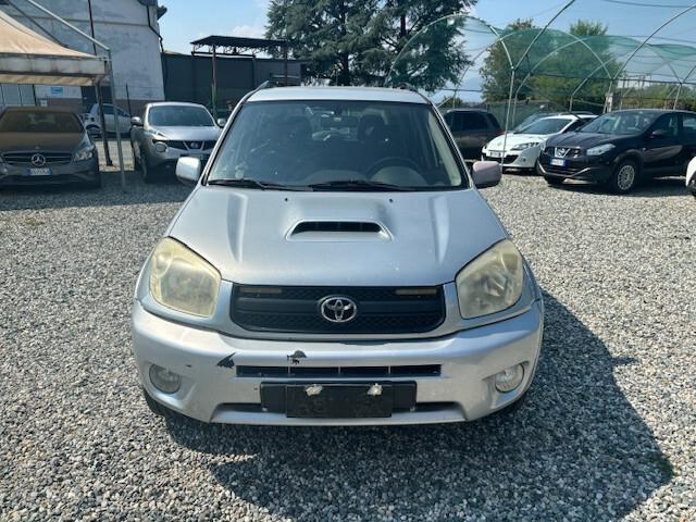 Toyota RAV 4 RAV4 2.0 Tdi D-4D cat 5 porte passo lungo