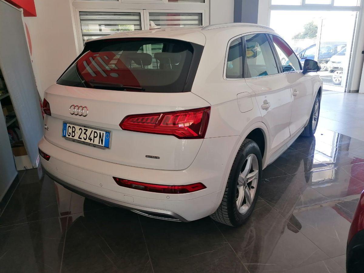 AUDI Q5 2.0 TDI 190 CV quattro S-tronic Business sport.