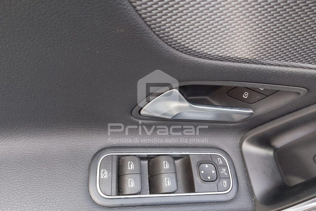 MERCEDES CLA 180 d Automatic Business