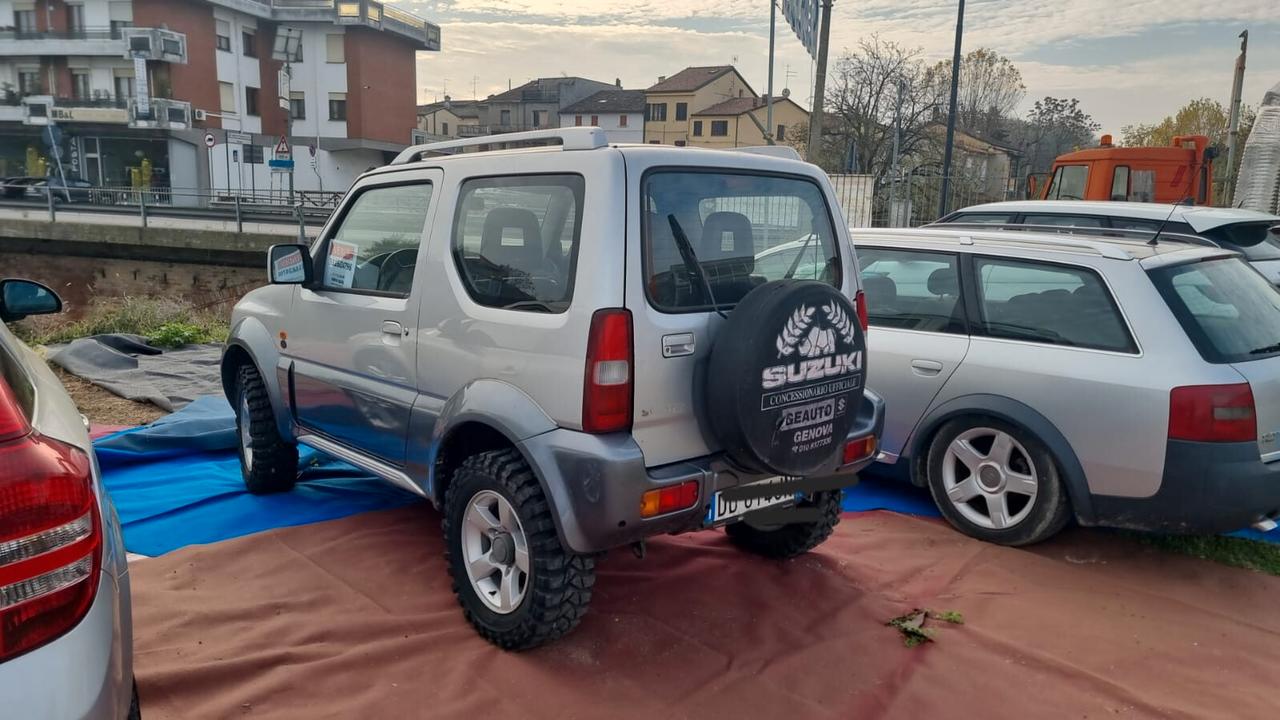 Suzuki Jimny 1.5 DDiS cat 4WD JLX Più