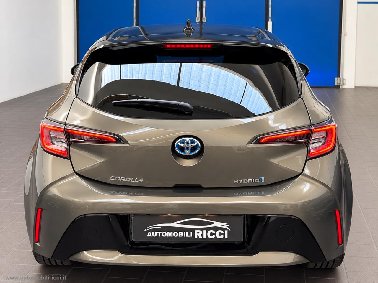 TOYOTA Corolla 1.8 Hybrid Style