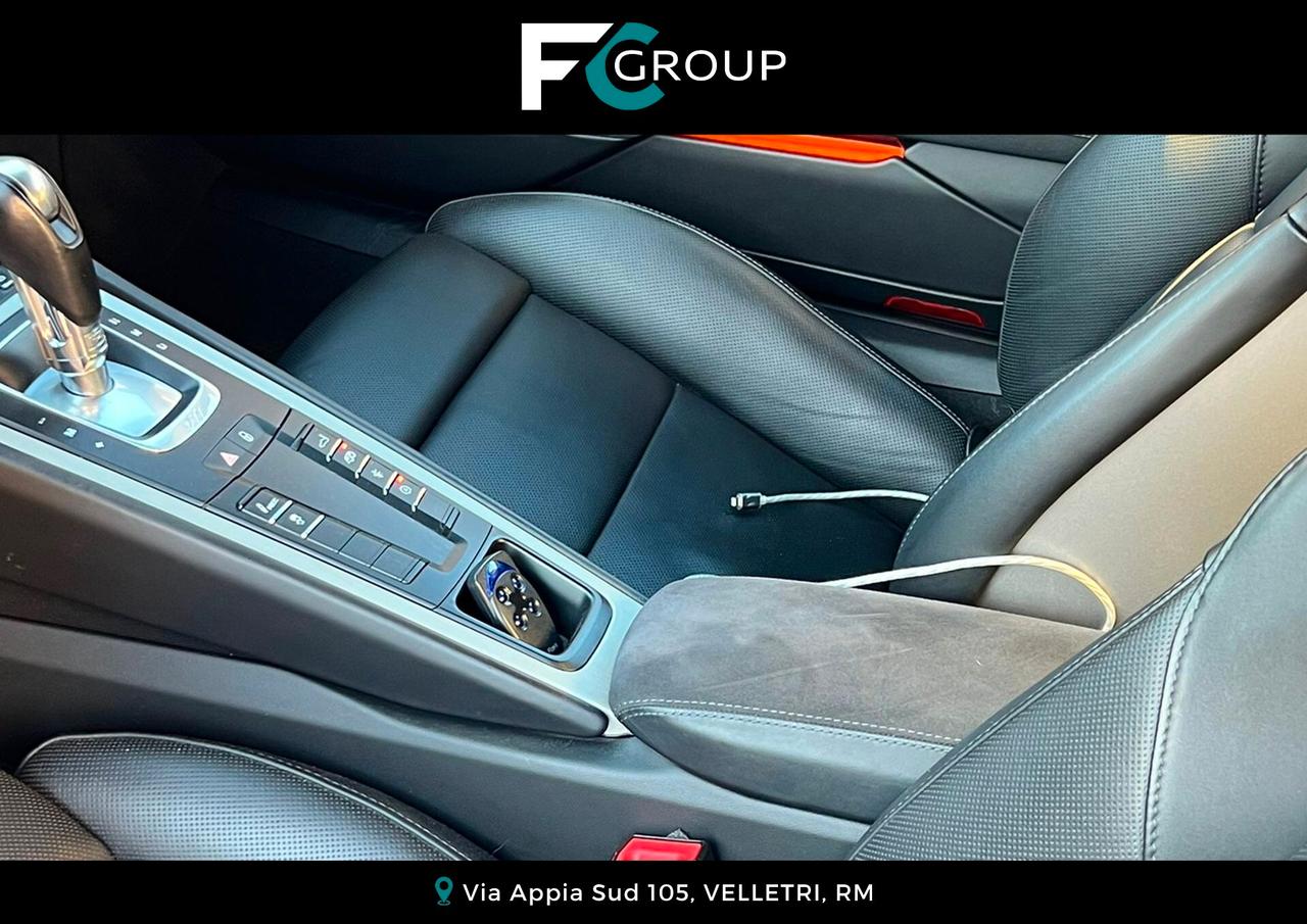 Porsche 911 3.0 Carrera GTS Coupé