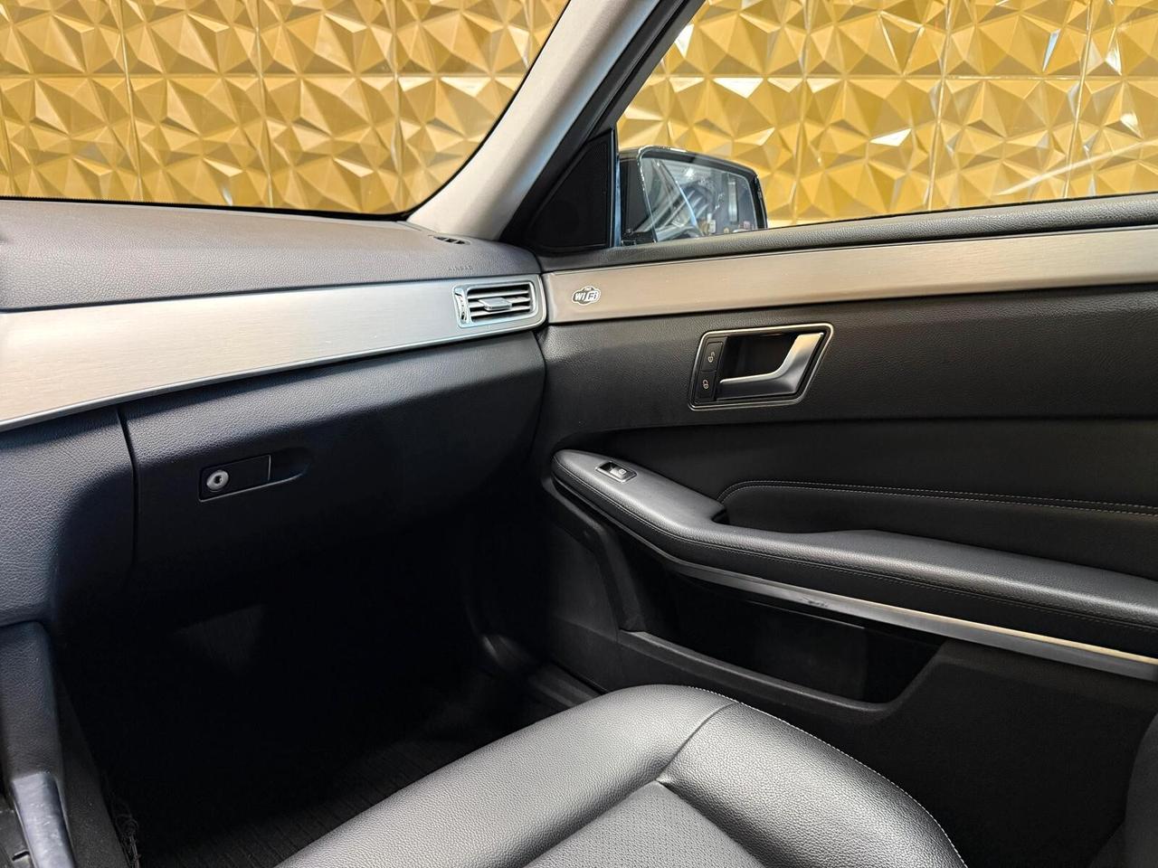 Mercedes-benz E 200 BlueTEC Automatic Executive