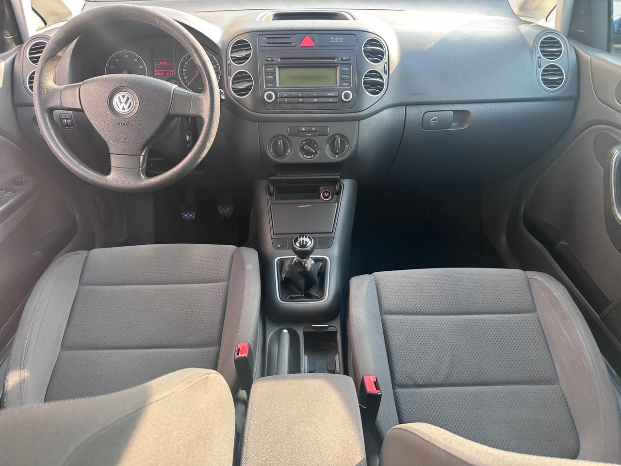 Volkswagen Golf 1.6 5p. Trendline*CERCHI