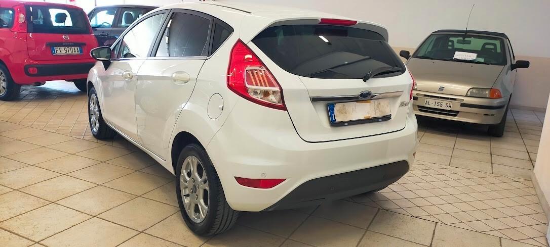 Ford Fiesta 1.4 5p. Bz.- GPL Titanium